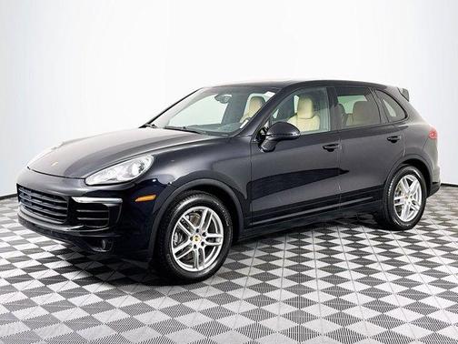 2016 Porsche Cayenne Base