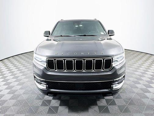 2023 Jeep Wagoneer Base