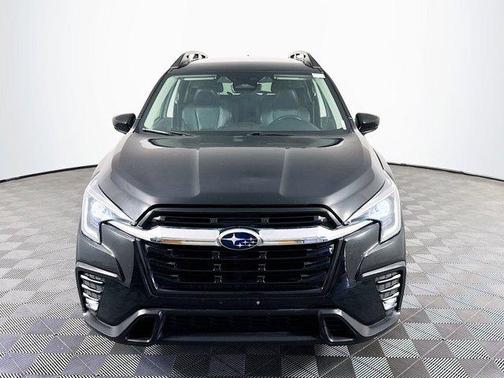 Crystal Black Silica 2024 Subaru Ascent Limited