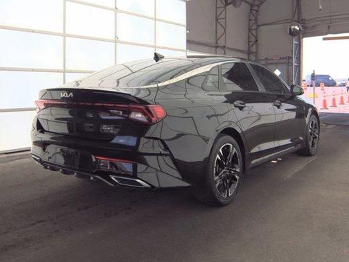 Ebony Black 2022 Kia K5 GT-Line