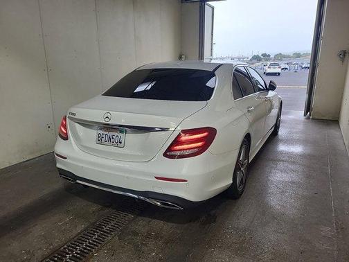 2018 Mercedes-Benz E-Class E 300