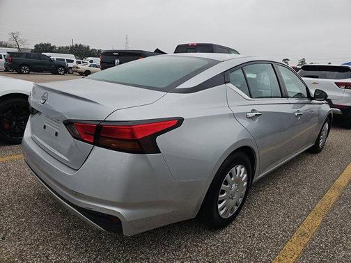 2023 Nissan Altima 2.5 S