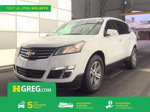 Summit White 2017 Chevrolet Traverse 1LT