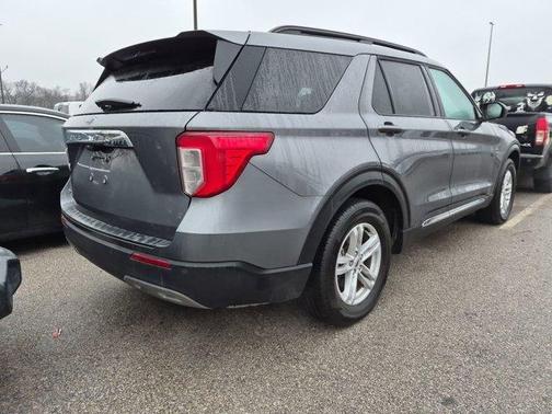 Carbonized Gray Metallic 2024 Ford Explorer XLT