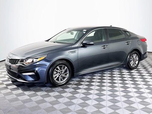 2020 Kia Optima LX