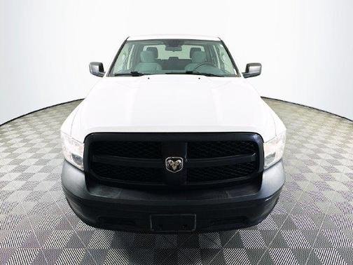 Bright White Clearcoat 2018 RAM 1500 Tradesman