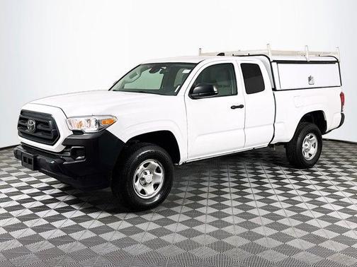 2022 Toyota Tacoma SR