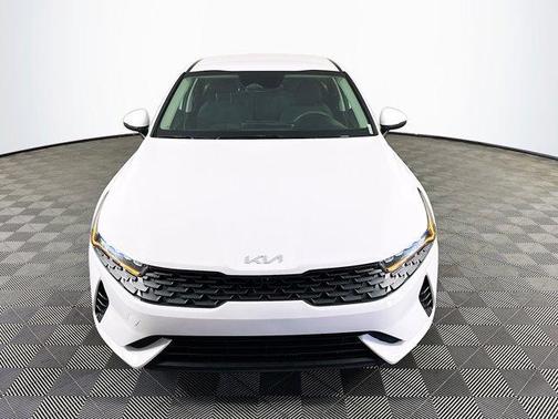 Glacial White Pearl 2024 Kia K5 LXS