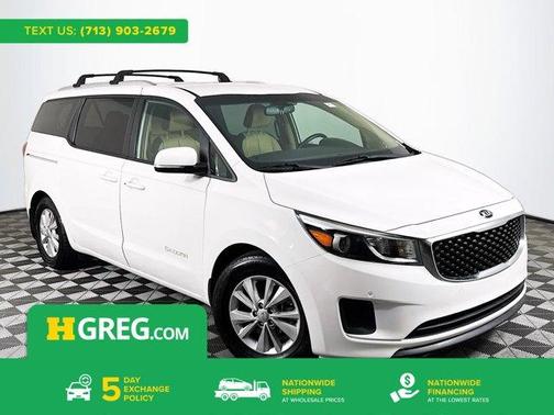 Clear White 2017 Kia Sedona LX