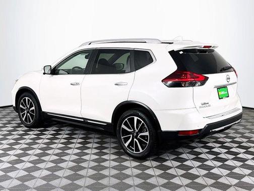 White 2019 Nissan Rogue SL