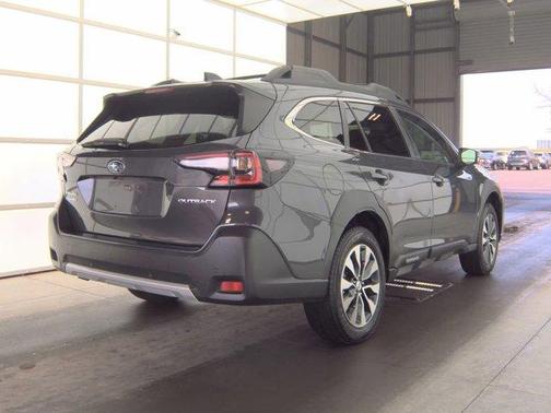 Magnetite Gray Metallic 2024 Subaru Outback Limited