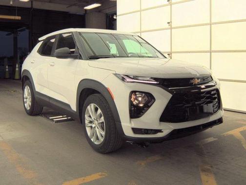 Summit White 2023 Chevrolet Trailblazer LS