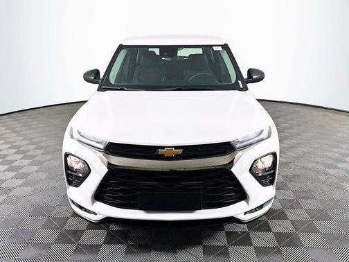 Summit White 2023 Chevrolet Trailblazer LS