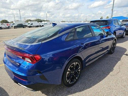 2024 Kia K5 GT-Line