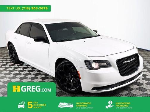 2019 Chrysler 300 Touring