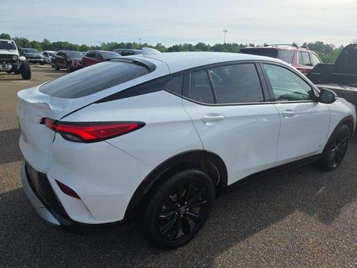 Summit White 2025 Buick Envista Sport Touring
