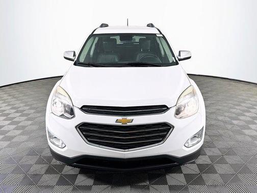 Summit White 2017 Chevrolet Equinox Premier