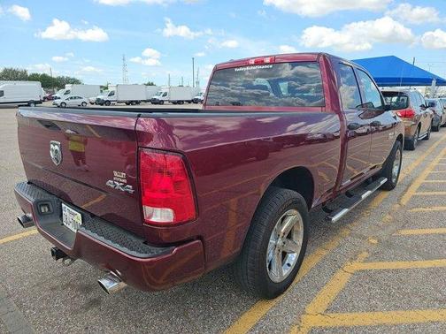 Delmonico Red Pearlcoat 2016 RAM 1500 Tradesman/Express