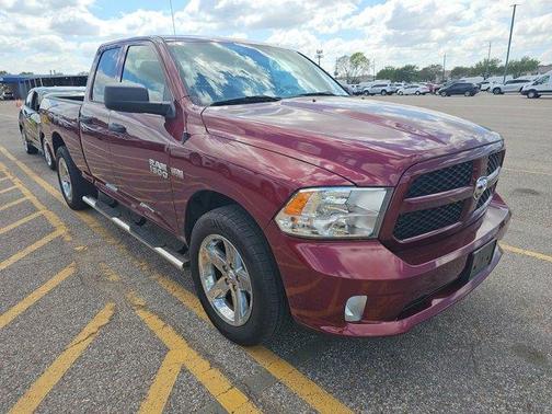Delmonico Red Pearlcoat 2016 RAM 1500 Tradesman/Express