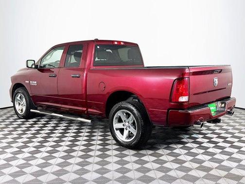 Delmonico Red Pearlcoat 2016 RAM 1500 Tradesman/Express