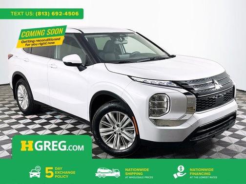 2024 Mitsubishi Outlander ES