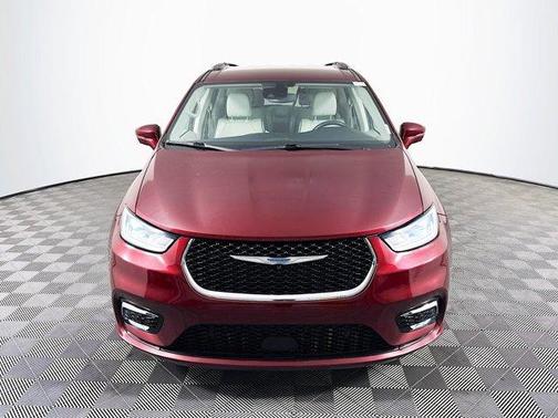 2021 Chrysler Pacifica Hybrid Touring L