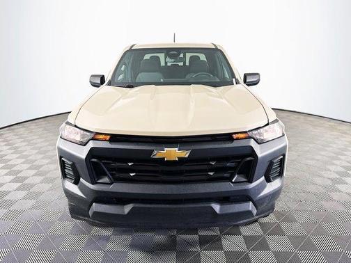 Sand Dune Metallic 2024 Chevrolet Colorado WT