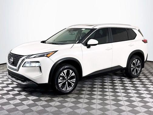 White 2023 Nissan Rogue SV