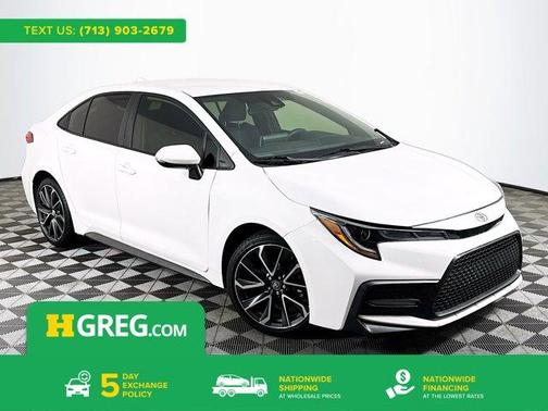 Super White 2020 Toyota Corolla SE