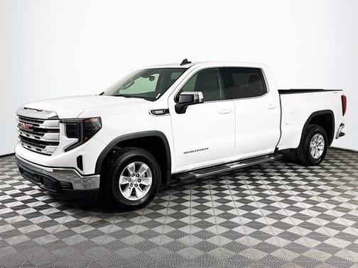 2023 GMC Sierra 1500 SLE