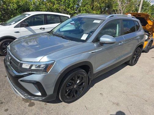 2022 Volkswagen Taos 1.5T SE