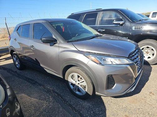 Gun Metallic 2021 Nissan Kicks S