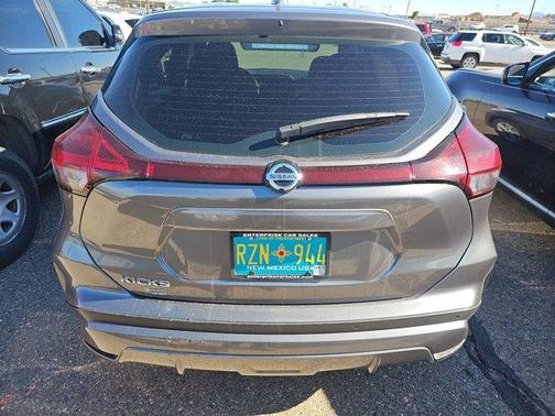 Gun Metallic 2021 Nissan Kicks S