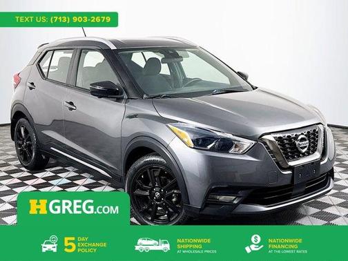 2020 Nissan Kicks SR