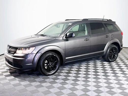 Granite Pearlcoat 2020 Dodge Journey SE Value