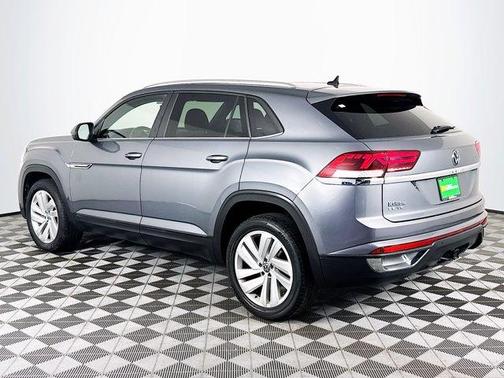 Platinum Gray Metallic 2023 Volkswagen Atlas Cross Sport 3.6L V6 SE w/Technology