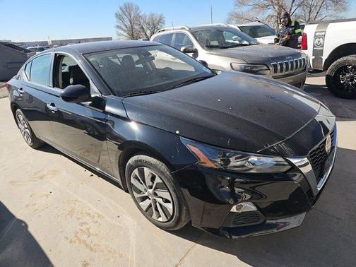 2022 Nissan Altima 2.5 S