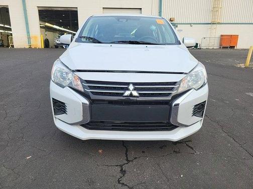 White Diamond 2024 Mitsubishi Mirage G4 Black Edition