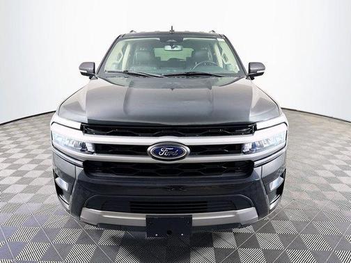 2022 Ford Expedition Max XLT