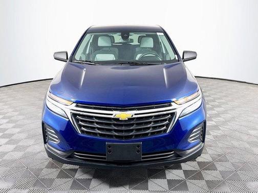 Blue Glow Metallic 2022 Chevrolet Equinox LS
