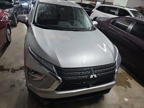Alloy Silver Metallic 2022 Mitsubishi Eclipse Cross ES