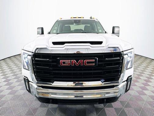 2024 GMC Sierra 3500 Pro