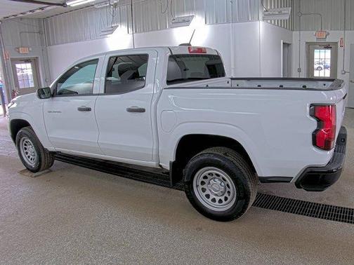 Summit White 2024 Chevrolet Colorado WT
