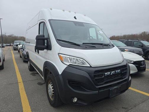 Bright White Clearcoat 2025 RAM ProMaster 2500 High Roof