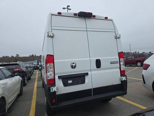 Bright White Clearcoat 2025 RAM ProMaster 2500 High Roof