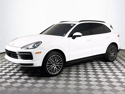 2022 Porsche Cayenne Base