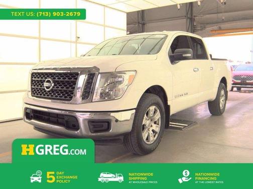 2018 Nissan Titan SV