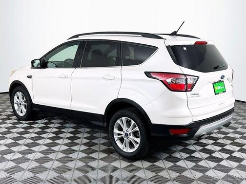 White Platinum Tri-Coat Metallic 2018 Ford Escape SEL