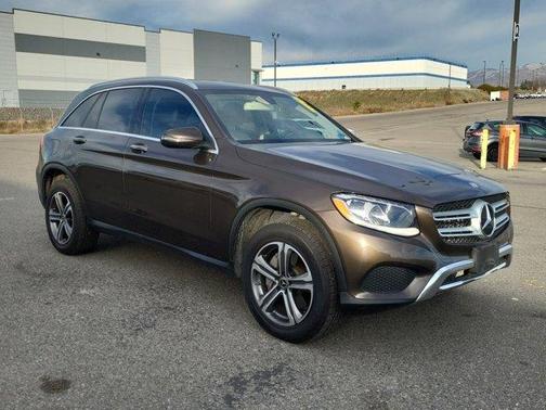 2017 Mercedes-Benz GLC 300 Base