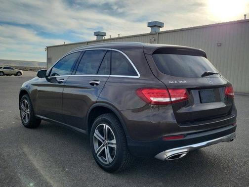 2017 Mercedes-Benz GLC 300 Base